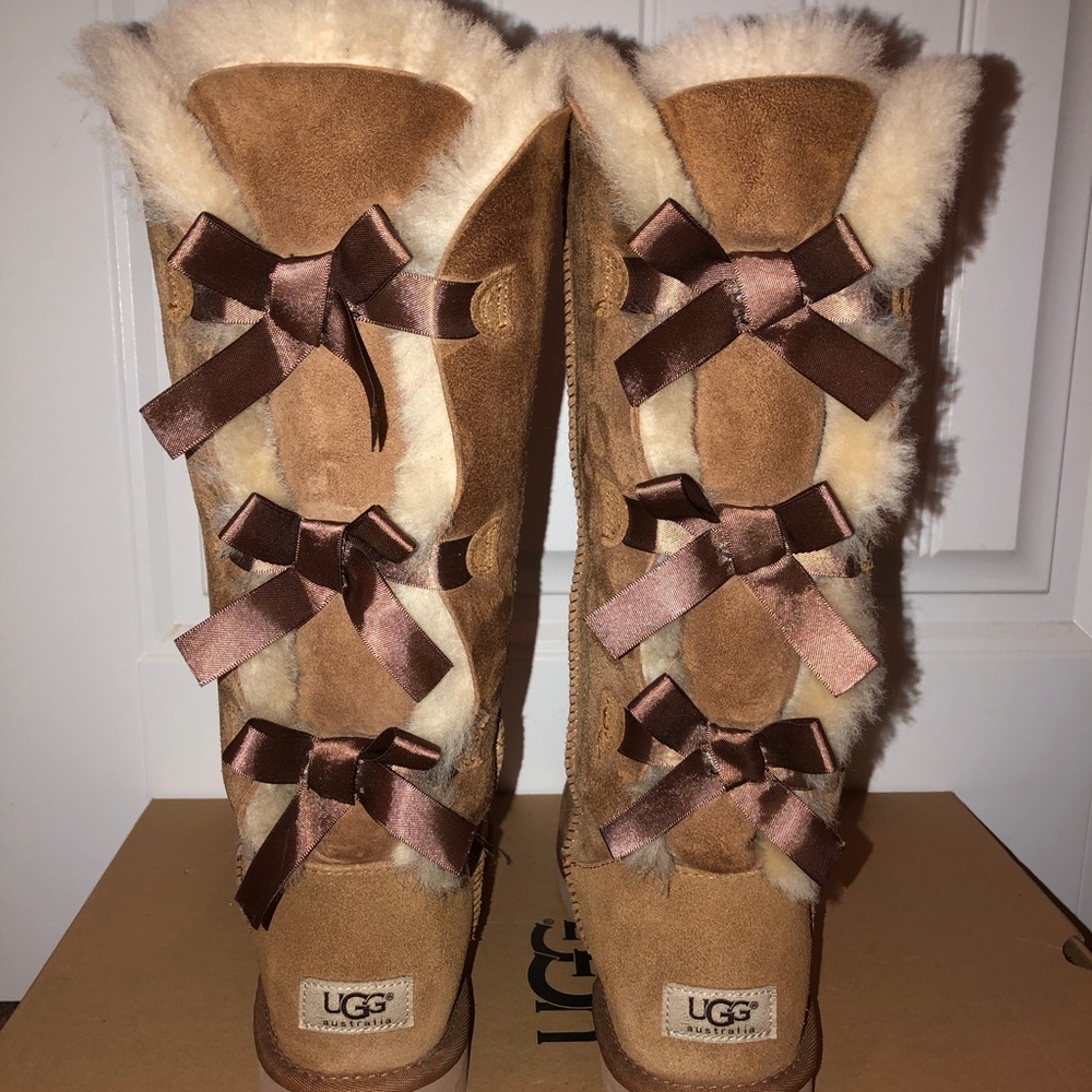 Tall Ugg Boots -Bailey Bows